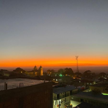 Villa Kitnet Por Do Sol São Tomé das Letras Exterior foto